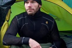 Aclima WoolNet Merino -miesten poolopaita (Jet Black)