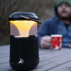 Aqiila Soundbird B1 retkivalaisin kaiuttimella