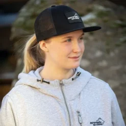 Arrak Trucker Cap Black