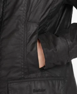 Barbour Beadnell naisten öljykangastakki, musta