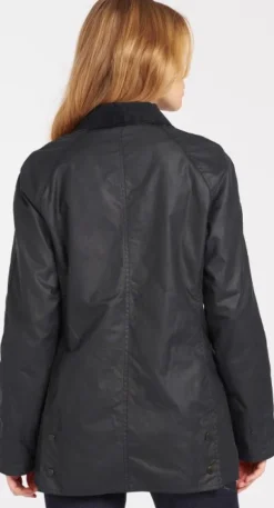 Barbour W's Beadnell Wax Jacket Navy