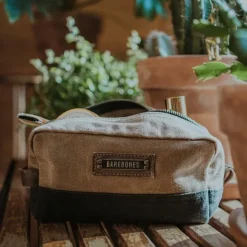 Barebones Neelum Dopp Kit toilettilaukku