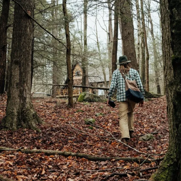 Barebones Neelum vahakangaskassi, ruskea