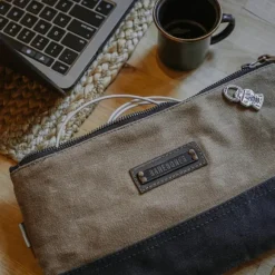 Barebones Neelum Zipper Pouch säilytyspussi, Small