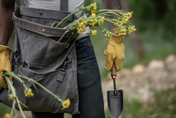 Barebones Spade Hand Trowel puutarhalapio, Walnut