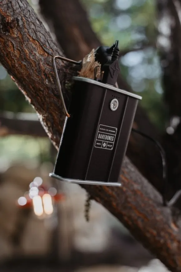 Barebones virtapankki 10.000 mAh, musta