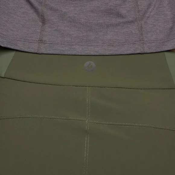 Black Diamond Valley naisten shortsit, maastonvihreä