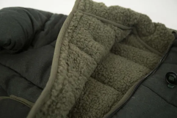 Carinthia Passitakki Jalkapussilla XL