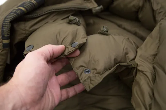 Carinthia Survival Down 1000 -20°C untuvamakuupussi