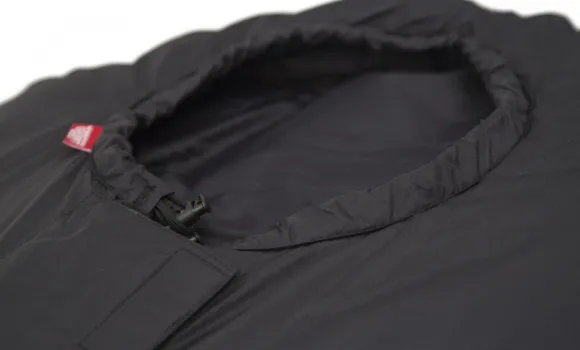 Carinthia XP Top makuupussi, musta