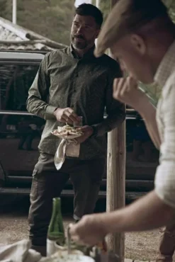 Chevalier Milton -kauluspaita