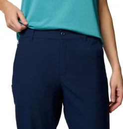 Columbia W's Leslie Falls™ Capri II Collegiate Navy