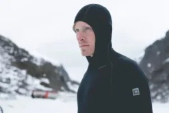 Devold Expedition Man Hoodie hupullinen kerrastopusero, musta