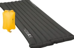 Exped Dura 6R M Wide makuualusta untuvaeristyksellä, tummanharmaa