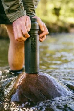 Grayl UltraPress Purifier Bottle vedensuodatin, musta