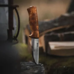 Helle Eggen 12C27 puukko