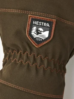 Hestra Hunters CZone Gauntlet Dark Forest