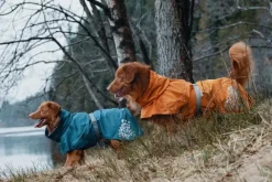 Hurtta Monsoon Coat Blackberry 90 cm