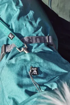 Hurtta Monsoon Coat II ECO koirantakki, 40-55cm, Peacock