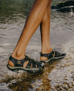 Keen M's Newport H2 India Ink/Rust