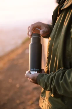 Klean Kanteen Insulated Classic Narrow juomapullo, 355 ml, musta