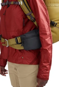 Klättermusen Bergelmer Backpack päiväreppu, 30 L, musta