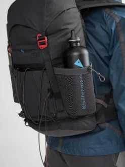 Klättermusen Delling -päiväreppu, 30 l, musta