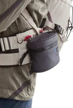 Klättermusen Hipbelt Pocket 2.0 lisätasku, viininpunainen