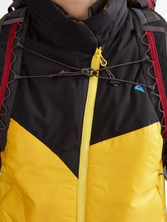 Klättermusen Raido 2.0 Backpack reppu, 38L, mustaharmaa