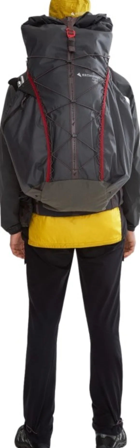 Klättermusen Raido 2.0 Backpack reppu, 38L, mustaharmaa