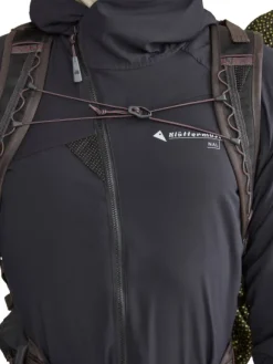 Klättermusen Ull Backpack päiväreppu, 30L, musta