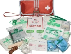 Kurgo Pet First Aid Kit koiran ensiapupakkaus, 50 kpl