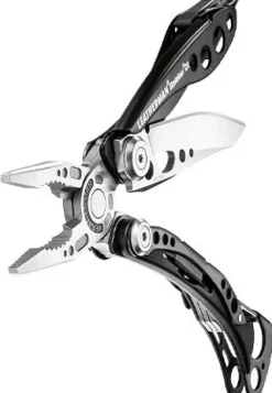 Leatherman Skeletool CX monitoimityökalu, musta