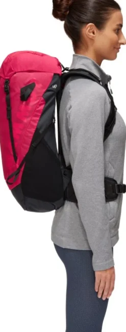 Mammut Ducan 24 Women naisten retkeilyreppu, punainen/musta