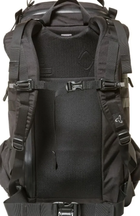 Mystery Ranch 2-day Assault 27 reppu, musta