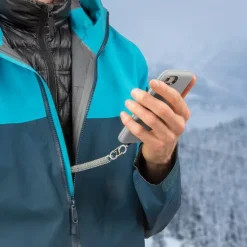 Nite Ize Hitch Phone Anchor + Tether turvakiinnitys puhelimelle