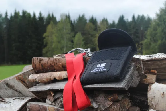 Nordic Pocket Saw Red