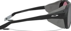 Oakley Clifden Matte Black Prizm Snow Black Iridium aurinkolasit