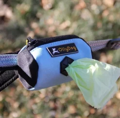 OllyDog Scoop Pick Up Bag pidike koirankakkapusseille, musta/sininen