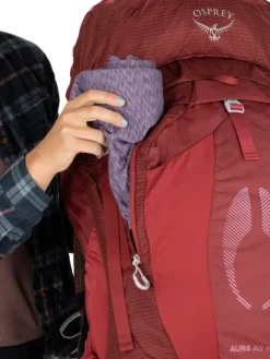 Osprey Aura AG 65 naisten rinkka, Enchantment Purple