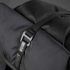 Rab Depot 25 reppu, musta