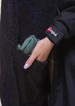 Red Original Pro Change Robe EVO vaihtotakki, musta