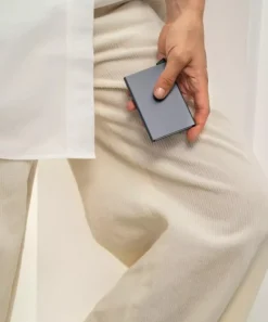 Secrid Cardprotector lompakko, titaani