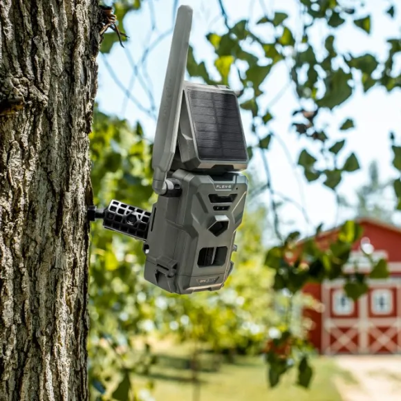 Spypoint FLEX-S lähettävä riistakamera