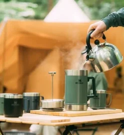 Stanley The Stay-Hot French Press kahvitermos, 1,4 L, harmaavihreä