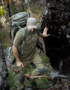 Swazi Hunter For Life Tee paita, Tussock