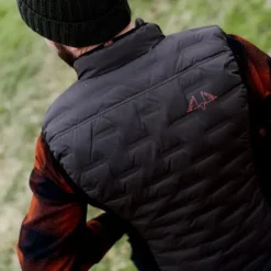 Swedteam Alpha Pro -lämpöliivi, musta