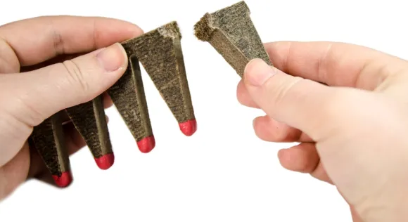 UCO SweetFire Strikeable Firestarter sytytyspalat/tulitikut, 8 kpl