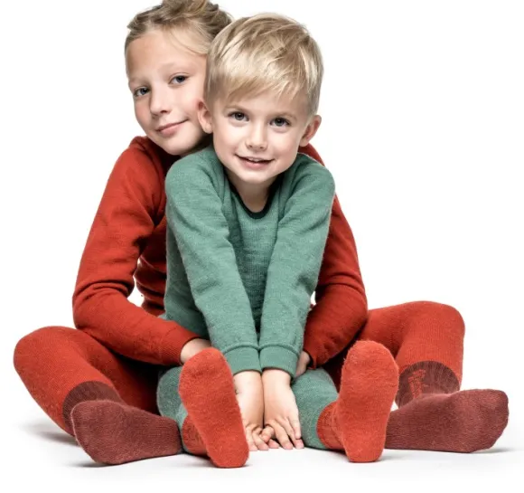 Woolpower Kids Crewneck 200 lasten kerrastopaita, punainen