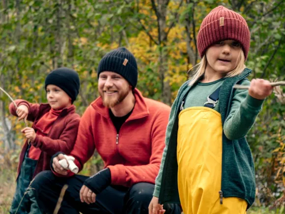 Woolpower Kids Full Zip Jacket 400 lasten merinovillatakki, punainen